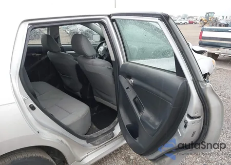 2010 Toyota Corolla Matrix из США, поврежденный, VIN 2T1KU4EE2AC219140